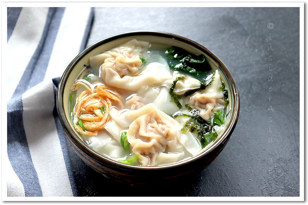 Wantan-Suppe mit Seetang und Kräuter