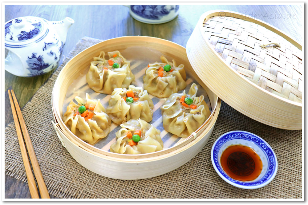 Siu Mai - gedämpfte Teigtasche mit Fleisch-Pilz-Füllung