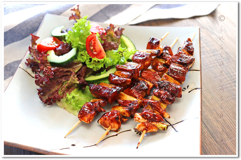 Yakitori mit Salat