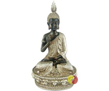 Buddha Figur auf Podest