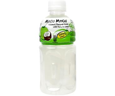 Kokos-Getränk mit Nata de coco