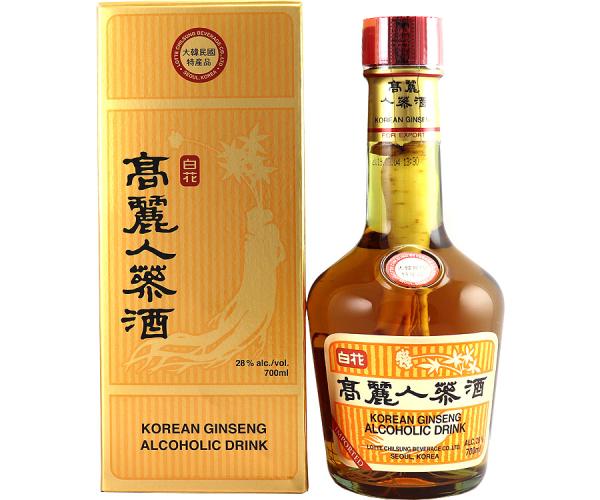 Spirituose mit ganzer Ginseng-Wurzel